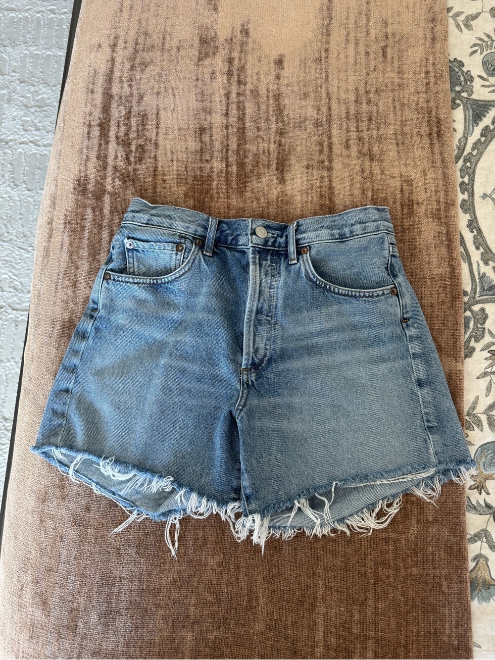 Agolde Classic High-Rise Frayed Hem Denim Shorts - Blue Size 25